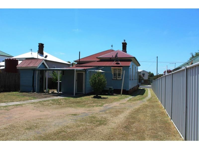 113 Albion Street, Warwick QLD 4370