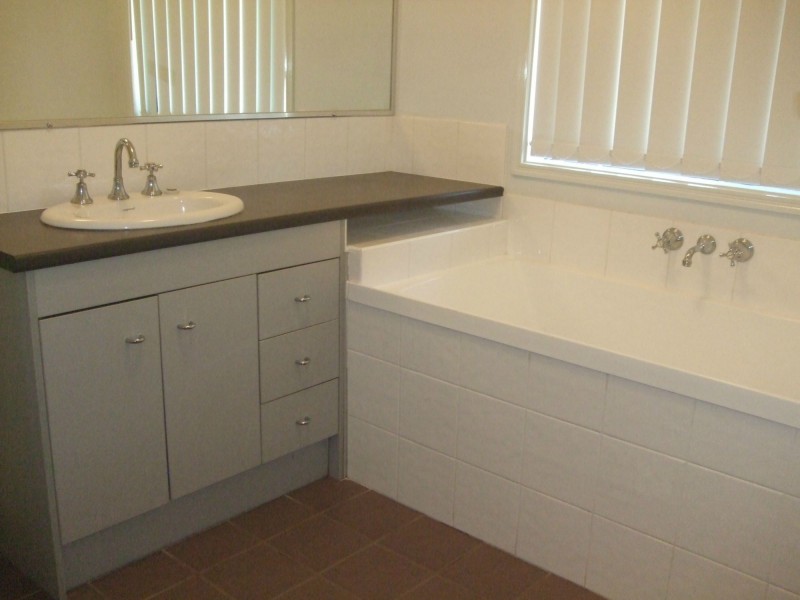 23 Rose Lea Court, Warwick QLD 4370