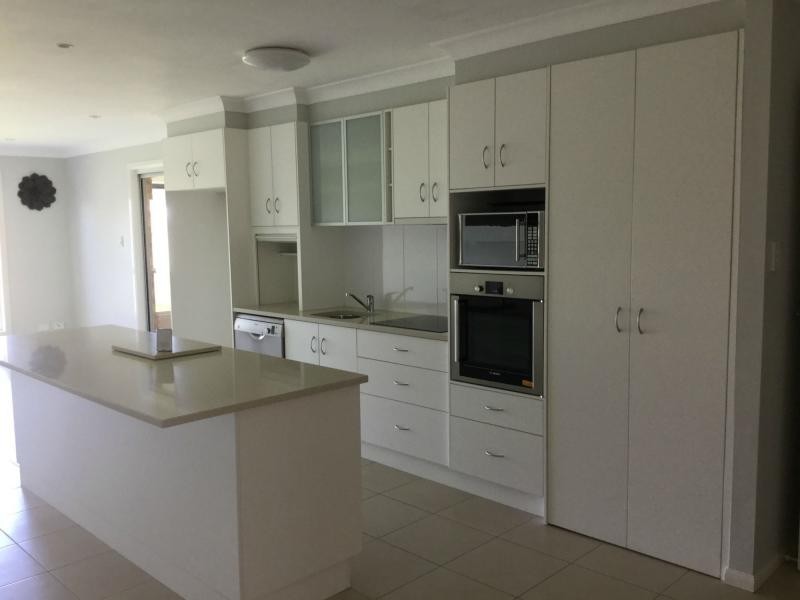 1/11 Hans Borgar Court, Warwick QLD 4370
