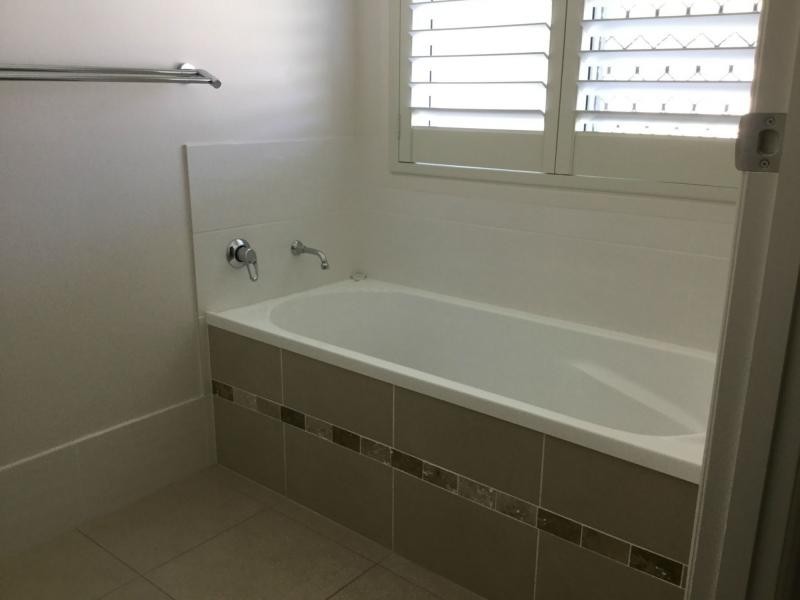 1/11 Hans Borgar Court, Warwick QLD 4370