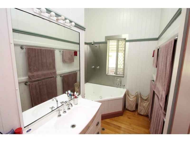 112 Diery Street, Warwick QLD 4370