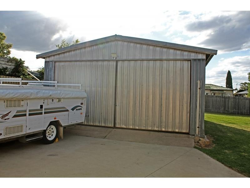 19 Wilga Avenue, Warwick QLD 4370