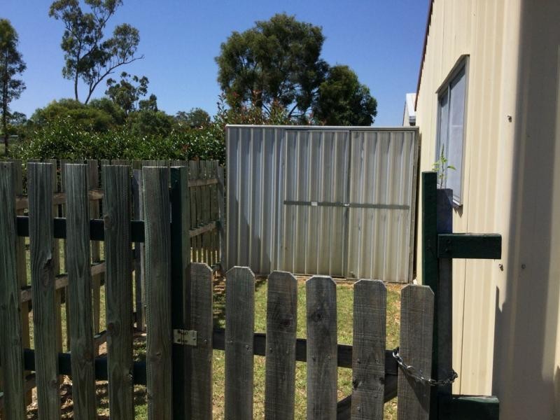 21 Lyons Crescent, Warwick QLD 4370