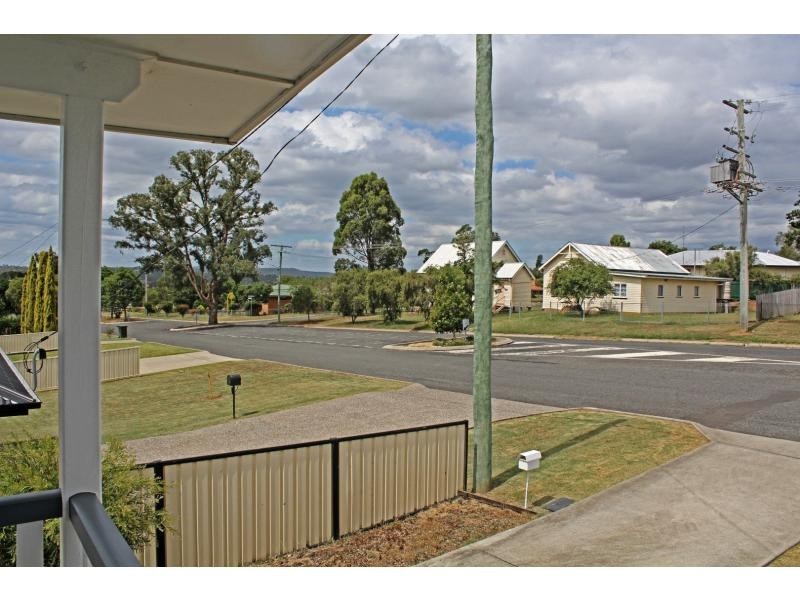 23 Douglas Street, Warwick QLD 4370