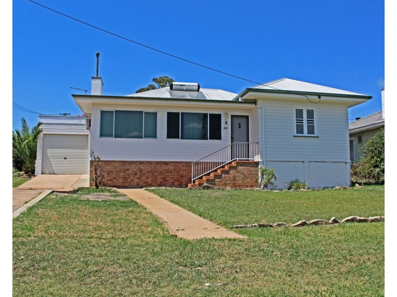 60 Locke Street, Warwick QLD 4370