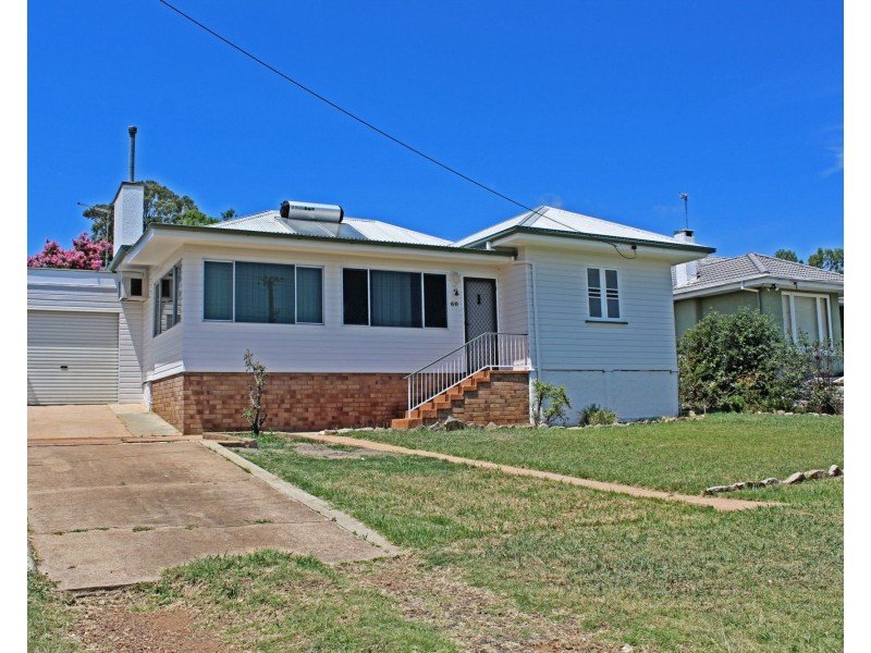60 Locke Street, Warwick QLD 4370