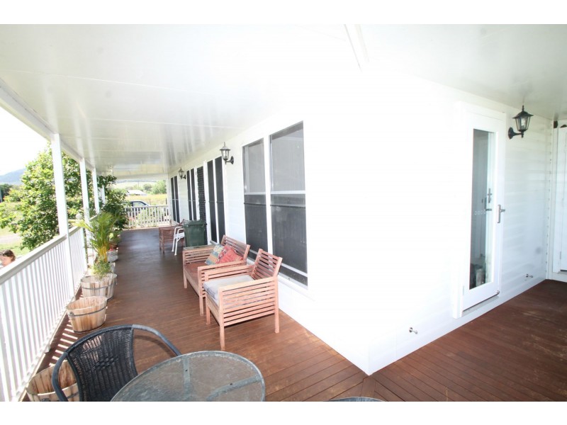 246 Washbourne Road, Emu Vale QLD 4371