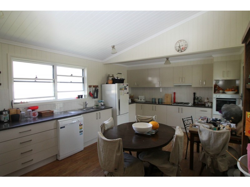 246 Washbourne Road, Emu Vale QLD 4371