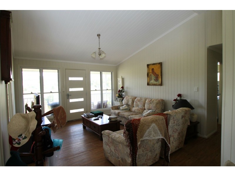 246 Washbourne Road, Emu Vale QLD 4371