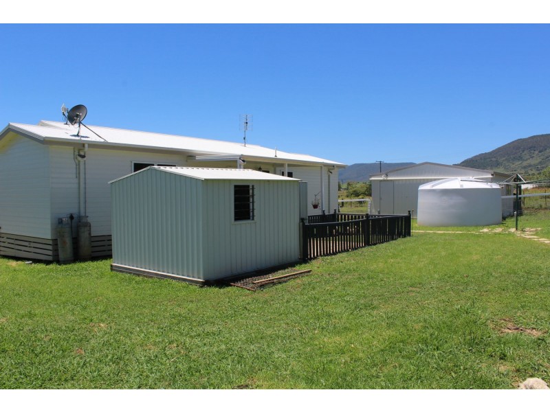246 Washbourne Road, Emu Vale QLD 4371