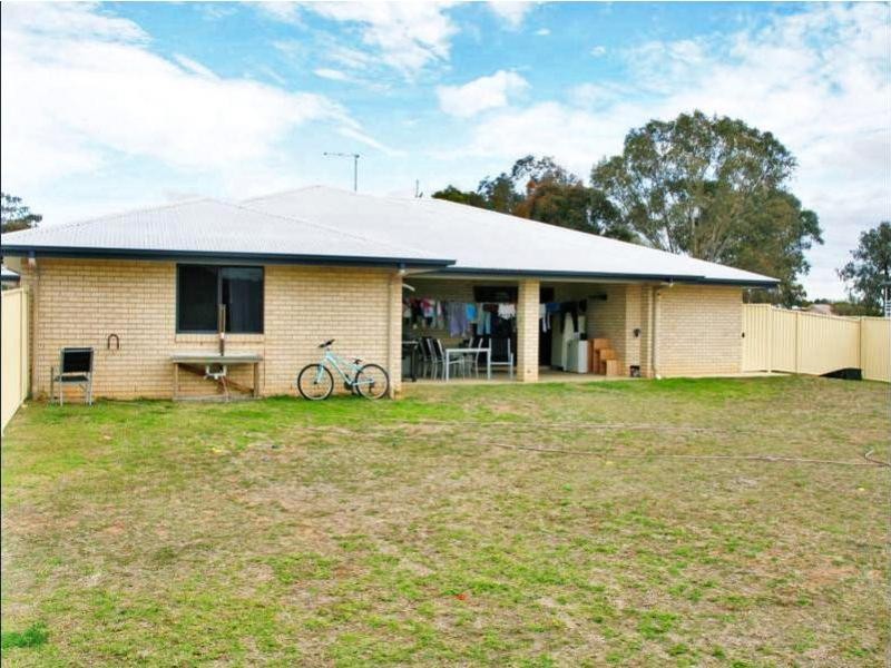 145A Ogilvie Road, Warwick QLD 4370