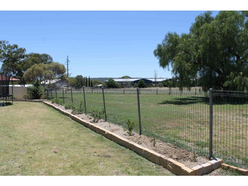 33 Iceberg Court, Warwick QLD 4370