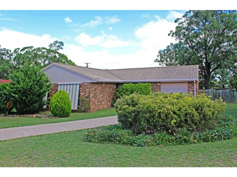 1 Kidman Drive, Warwick QLD 4370