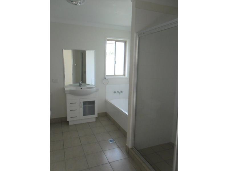 35A Moncrieffe Street, Warwick QLD 4370