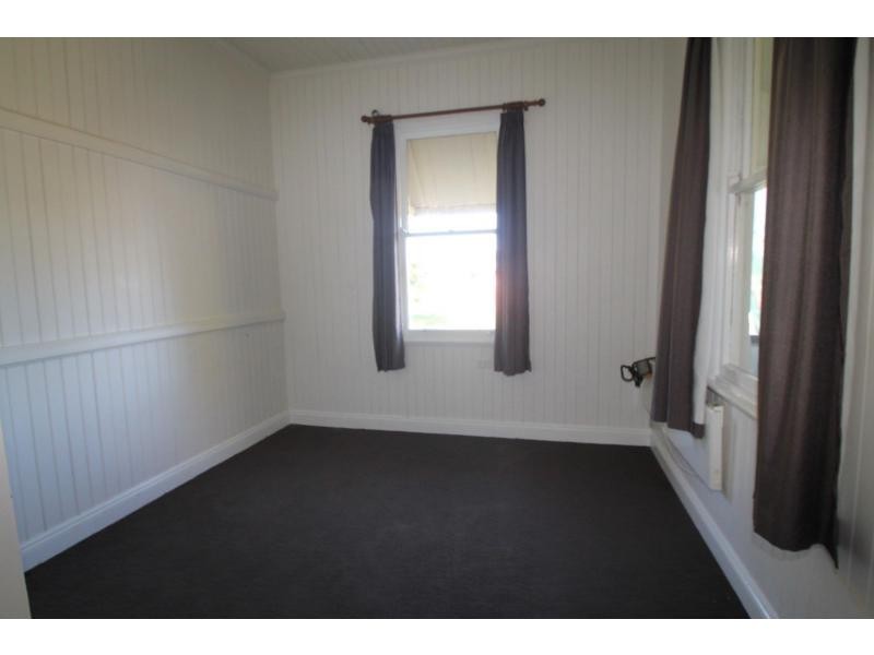 40 Lyons Street, Warwick QLD 4370