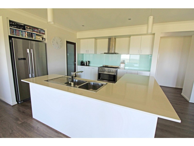 3 Derain Drive, Warwick QLD 4370