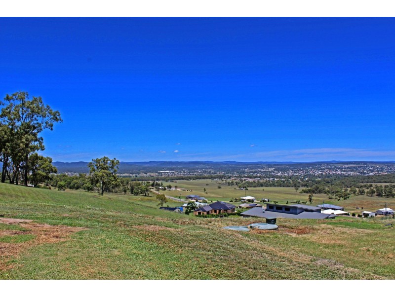 3 Derain Drive, Warwick QLD 4370
