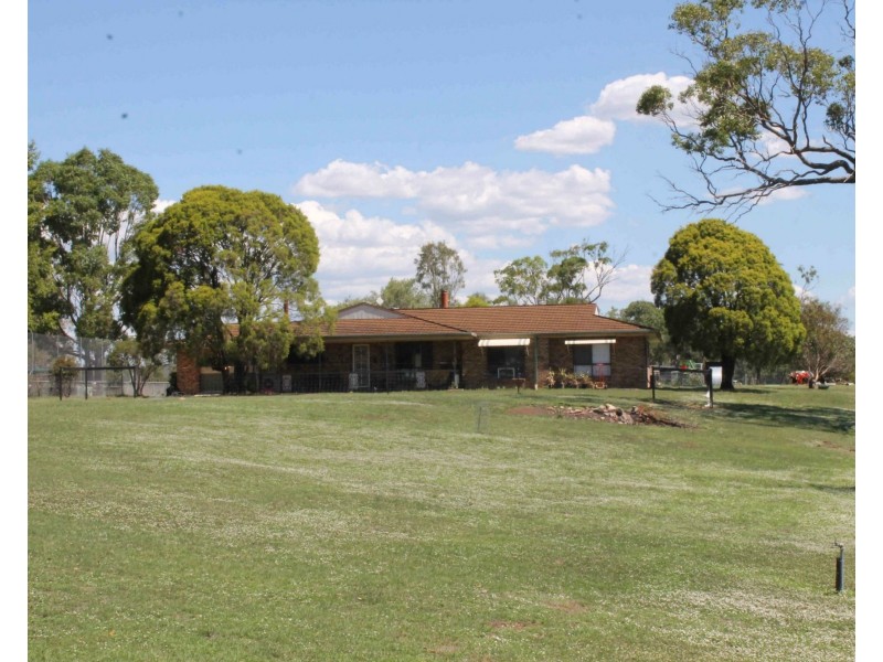 4188 Leyburn Cunningham Road, Wheatvale QLD 4370