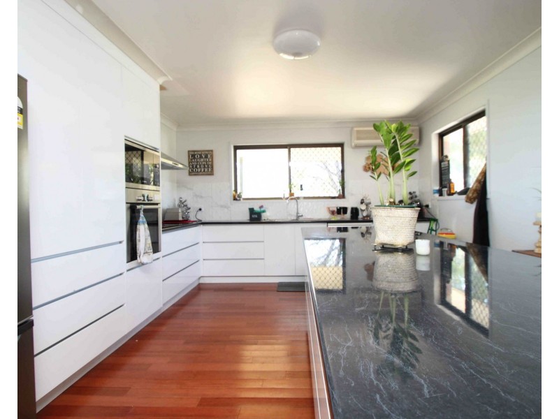 4188 Leyburn Cunningham Road, Wheatvale QLD 4370