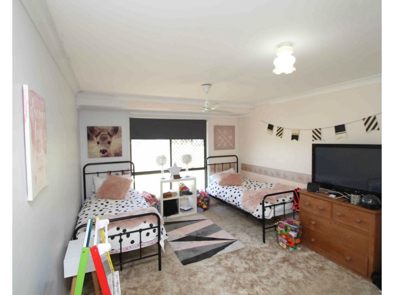 4188 Leyburn Cunningham Road, Wheatvale QLD 4370