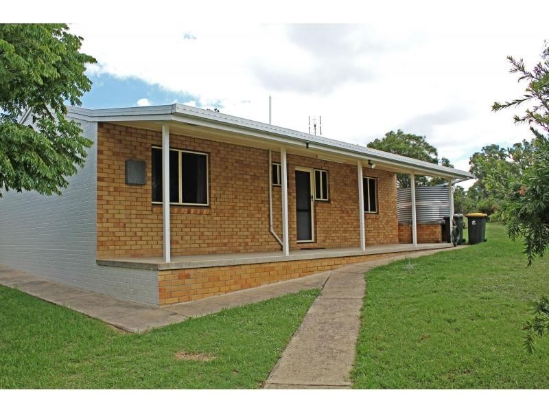 4 Bakon Street, Warwick QLD 4370