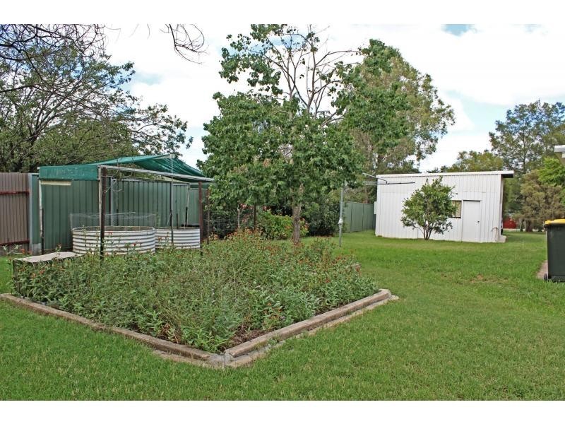 4 Bakon Street, Warwick QLD 4370