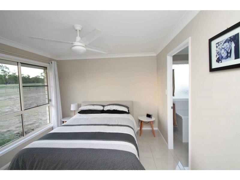 52 Quigleys Road, Deuchar QLD 4362