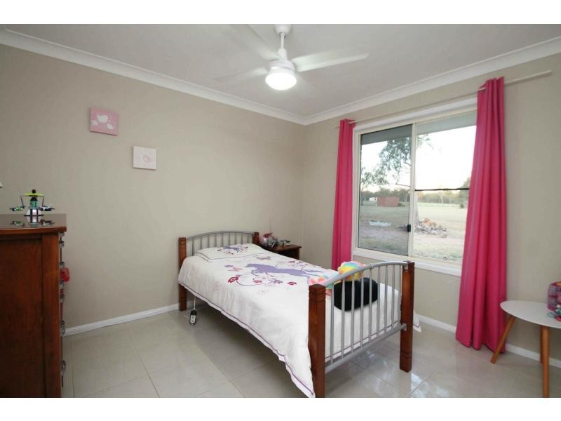 52 Quigleys Road, Deuchar QLD 4362