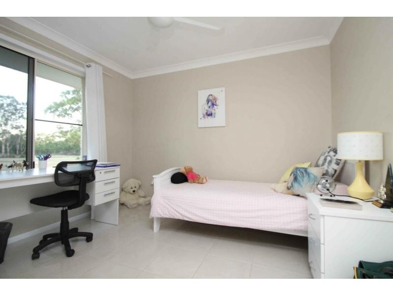 52 Quigleys Road, Deuchar QLD 4362
