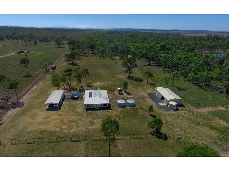 52 Quigleys Road, Deuchar QLD 4362