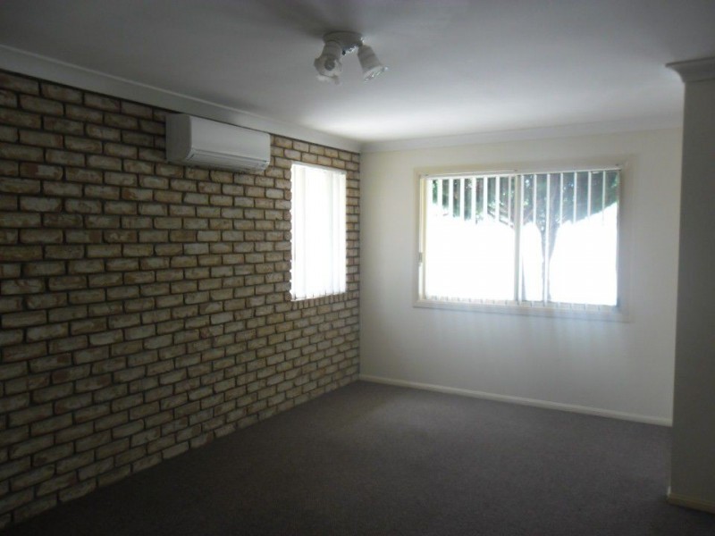 2/10 Dragon Street, Warwick QLD 4370