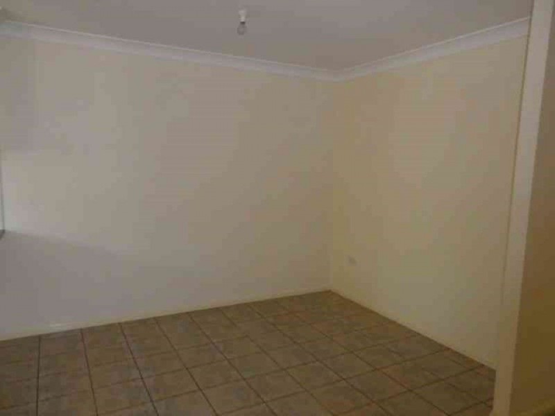 2/10 Dragon Street, Warwick QLD 4370