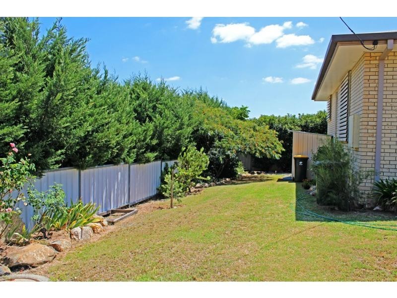 2/121 Locke Street, Warwick QLD 4370