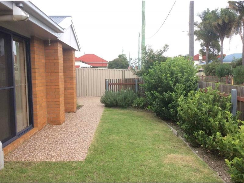 1/22 Stewart Avenue, Warwick QLD 4370