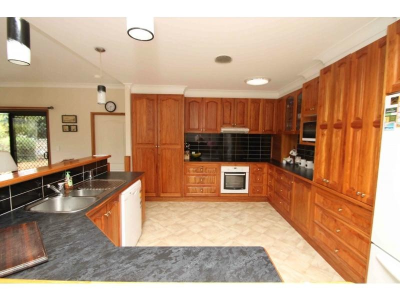 L1 Careys Road, Emu Vale QLD 4371