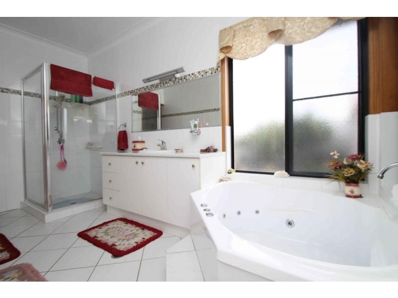 L1 Careys Road, Emu Vale QLD 4371