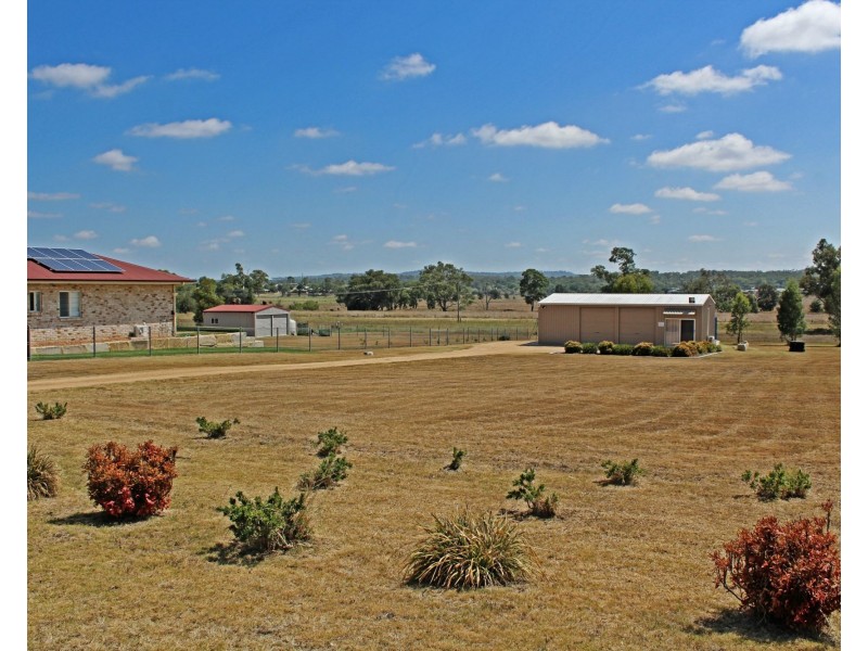 23 Canningvale Road, Warwick QLD 4370