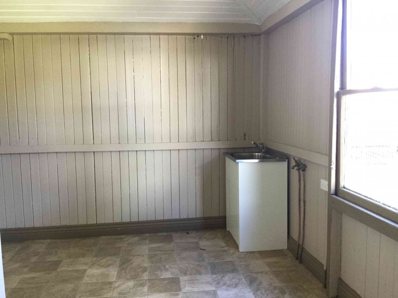 143 Percy Street, Warwick QLD 4370