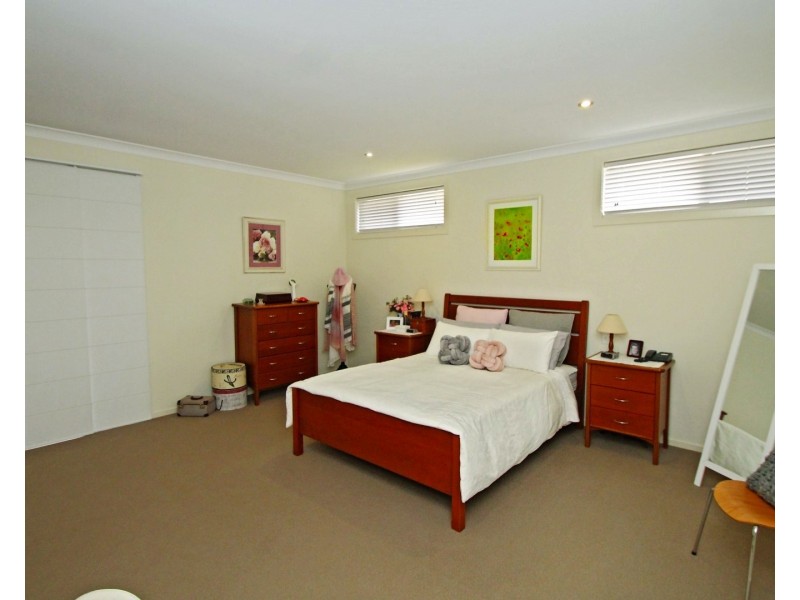 33 Lyons Crescent, Warwick QLD 4370