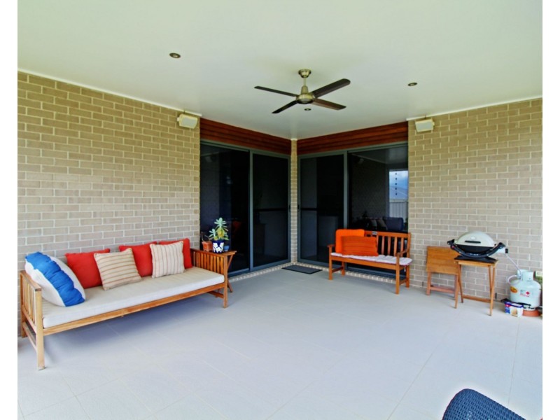 33 Lyons Crescent, Warwick QLD 4370