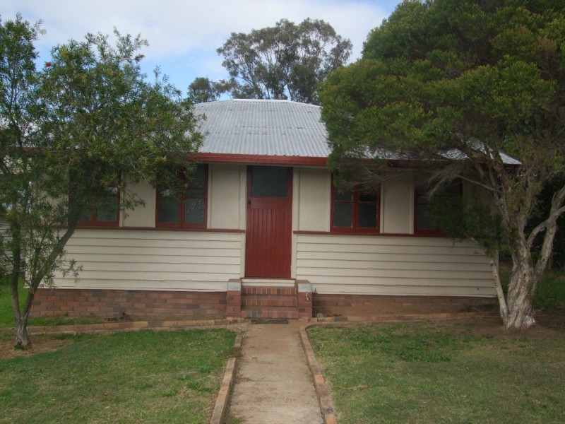226 Wood Street, Warwick QLD 4370