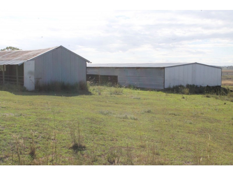 657 Upper Wheatvale  Rd St, Massie QLD 4370