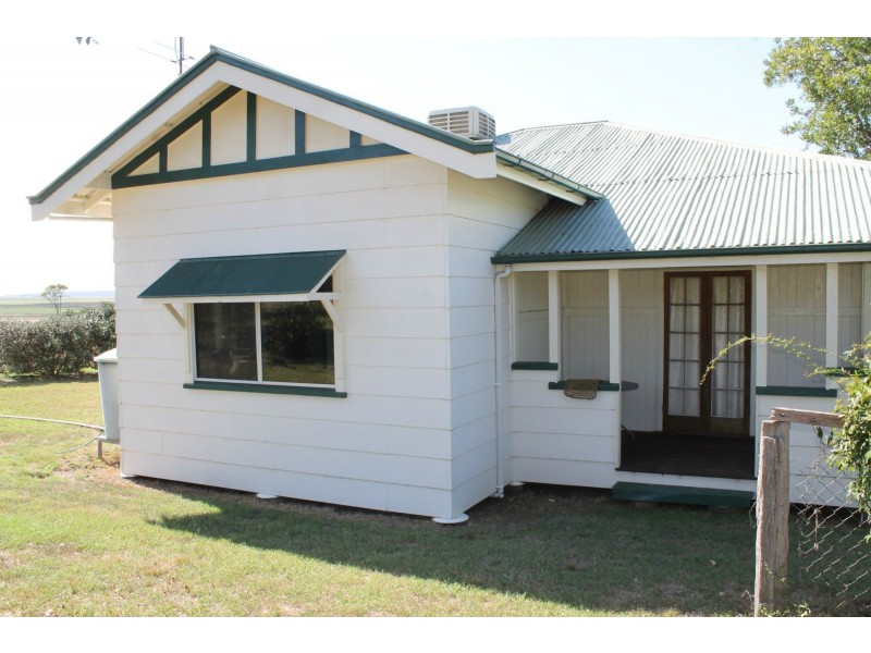 657 Upper Wheatvale  Rd St, Massie QLD 4370