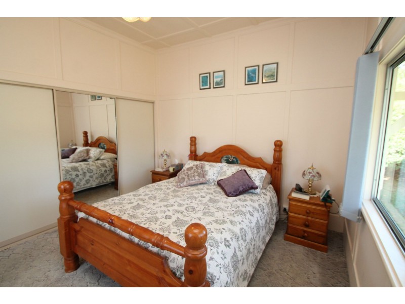 657 Upper Wheatvale  Rd St, Massie QLD 4370