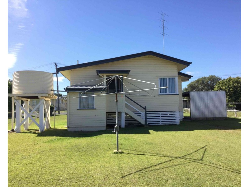 2 Evans Crescent, Warwick QLD 4370