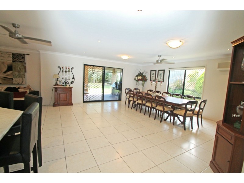 22 Lyons Crescent, Warwick QLD 4370