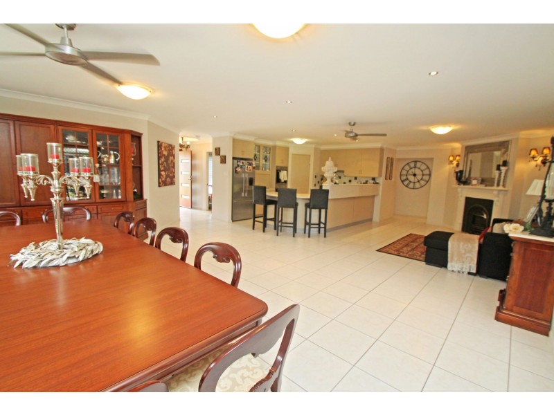 22 Lyons Crescent, Warwick QLD 4370