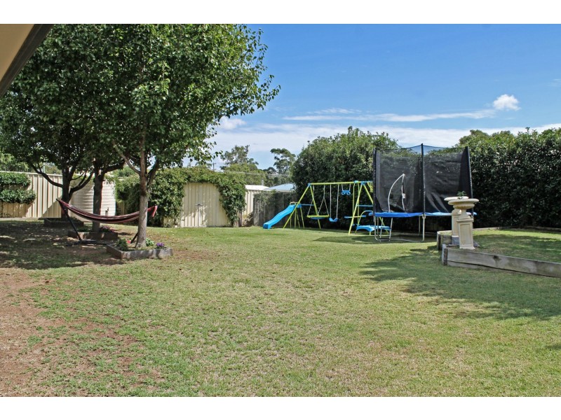 22 Lyons Crescent, Warwick QLD 4370