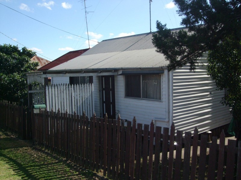 107 Wood Street, Warwick QLD 4370