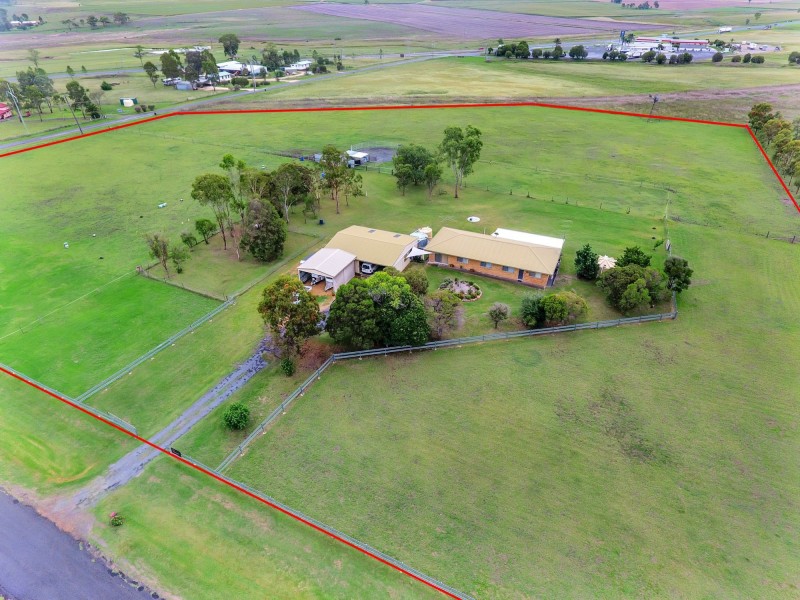 13 Robinson Road, Warwick QLD 4370